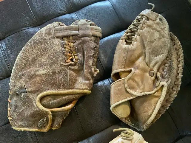 Little League Baseball Gloves $20 each in Baseball & Softball in City of Toronto - Image 2