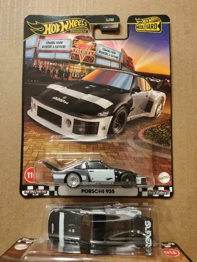 New Hot Wheels Premium Boulevard RS Porsche 935 1:64 diecast car, View more