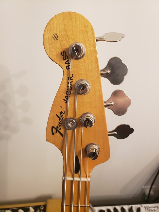 Fender Reverse Jaguar Bass Guitars Barrie Kijiji