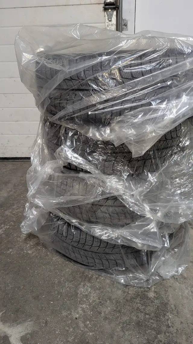Used Tires & Rims - 195 / 65 / R15 in Tires & Rims in City of Halifax - Image 4