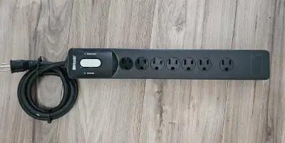 woods 7 outlet power bar, View more