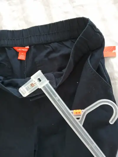 Pantalon été neuf femme a vendre., View more