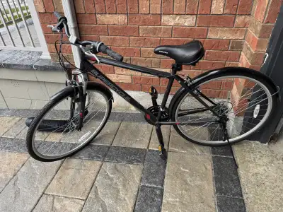 This is a Supercycle Solaris hybrid bike, View more