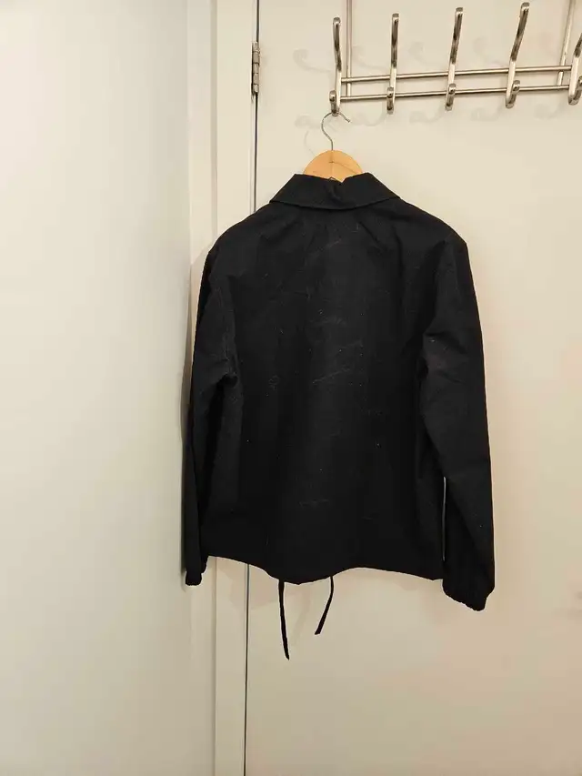 H&M men's jacket in size Medium in Men's in City of Montréal - Image 4