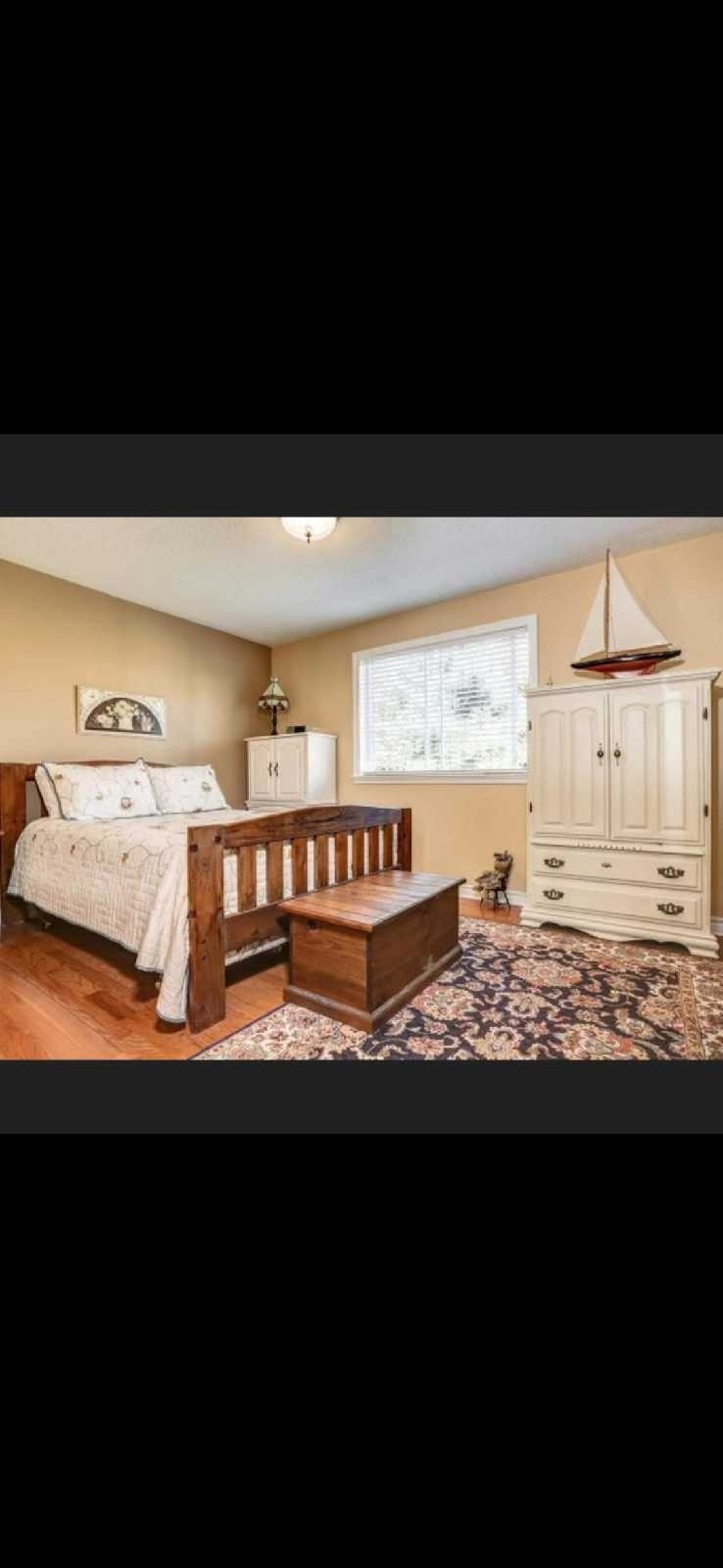 3 bedroom house available for rent in Cobourg,ON 3