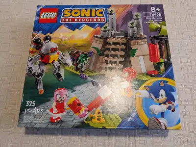 Brand New Sealed Knuckles and the Master Emerald Shrine