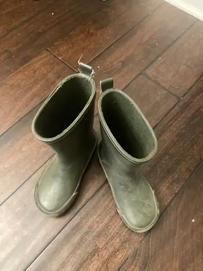 Kids rain boots. Size 11, View more