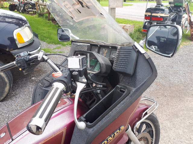 MUST GO! honda goldwing & spare parts  83 gl1100 in Sport Touring in Trenton - Image 3