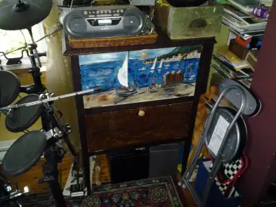 a vendre  ancien bureau, View more