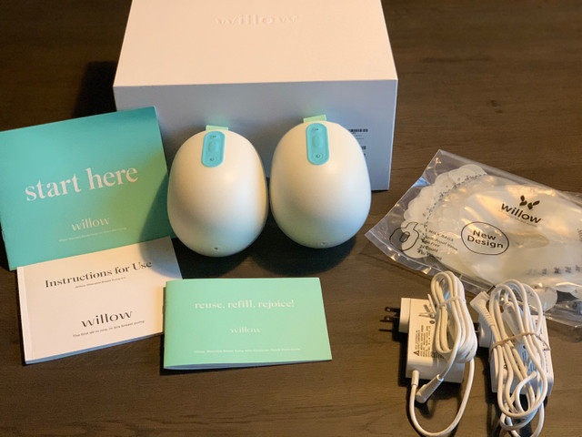 Willow Wearable Breast Pump 2.0 in Feeding & High Chairs in Calgary