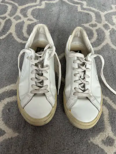 Veja Size 8 Women’s Sneakers, View more