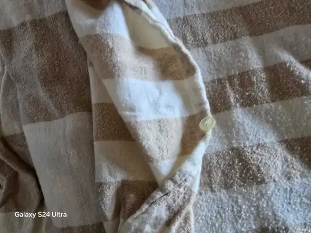 QUEEN DUVET COVER in Bedding in Barrie - Image 3