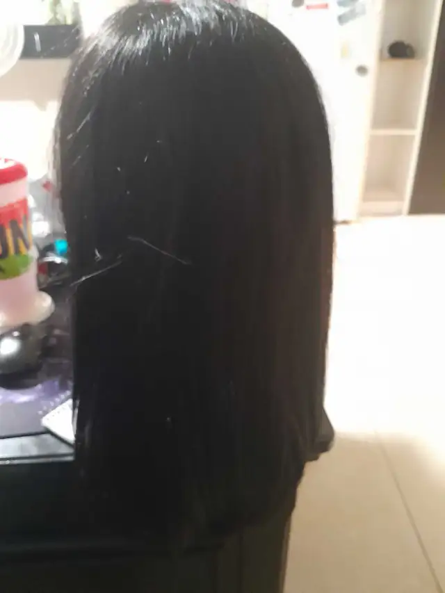 long black wig in Costumes in Oshawa / Durham Region - Image 2