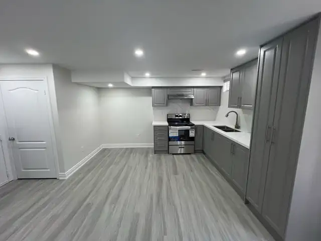 2 Bedroom basement from 1st Feb Mayfield and Kennedy