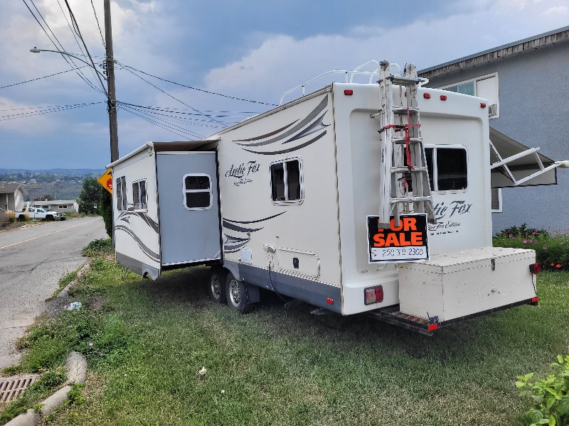 26X Arctic Fox travel trailer RVs & Motorhomes Kamloops Kijiji