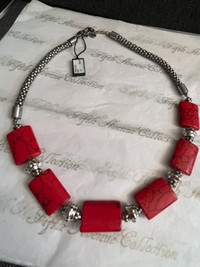 Fifth Avenue bright red necklace new $15