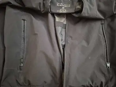 Perry Ellis men's water resistant spring jacket, small, View more