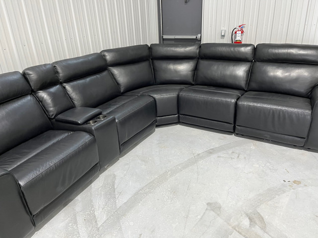 Power Reclining Leather Sectional - display in Couches & Futons in Winnipeg - Image 4