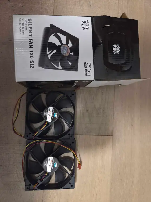 120mm x 120mm Cooler Fan, 12VDC (3 Pin Connector)