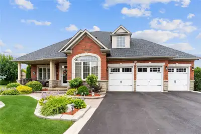 This House have a 3 Car Garage with 4 Bedrooms and 4 wash rooms.
