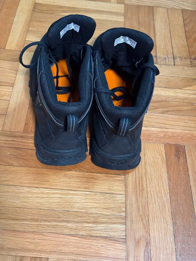 Timberland Boots - size 13 in Men's Shoes in City of Toronto - Image 3