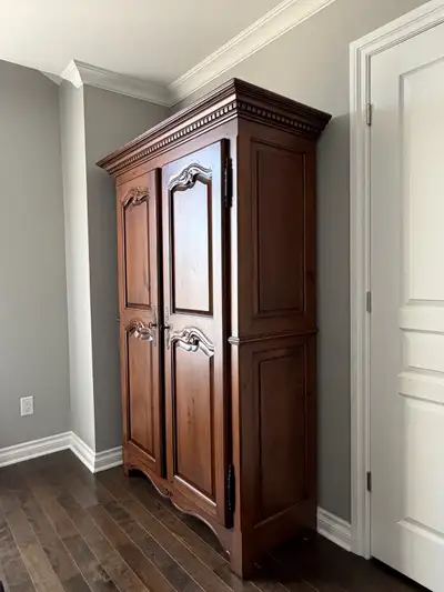 MOBILIER DE CHAMBRE À COUCHER 100% BOIS, View more