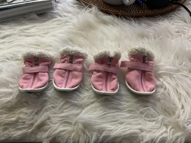 Pink Front Zippered Dog Booties- Size Small in Accessories in Saskatoon - Image 2