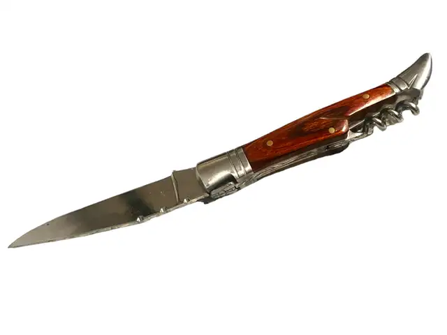 Bin 5 Classic Laguiole Corkscrew Knife Ironwood Handle in Kitchen & Dining Wares in Calgary - Image 5