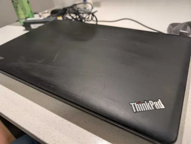 Laptop 15" Lenovo Thinkpad E545, AMD 4 cores, 8Gb ram, 128Gb SSD in Laptops in Ottawa - Image 8