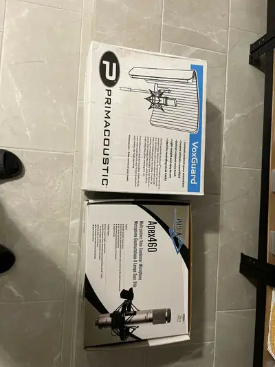 Selling a full set of sound recording gears including: Apex 460 condenser mic Voxguard Akg k171 mk2...