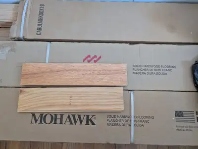 Mohawk 3 1/4 x 3/4 Natural Oak Gloss Solid Hardwood Flooring, View more
