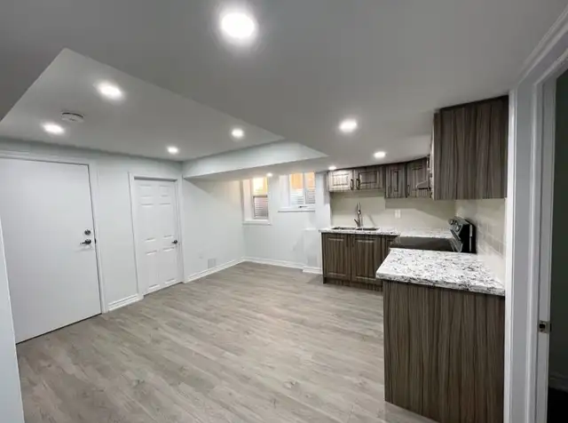 1 Bedroom basement apartment in Long Term Rentals in Oshawa / Durham Region - Image 6
