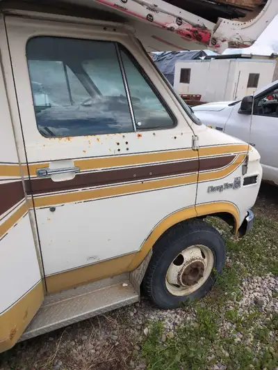 Doors 100 each Fenders 50 each Hood 50 Bumper 100 You pull.