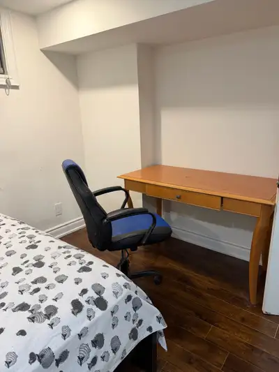 Private Basement Room for Rent – Midland & Kennedy | $800/Month Available Immediately / August A cle...