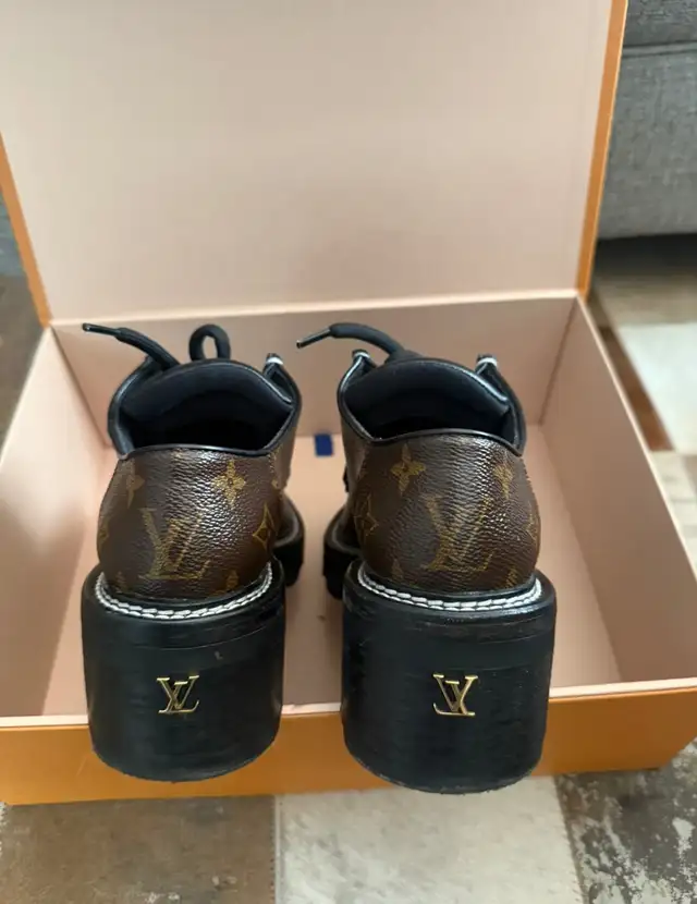 LV Monogram Beaubourg boots64519999634049120