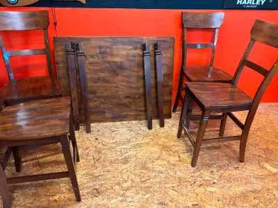 Wooden 3x4 table with four chairs {24"} solid Good refinishing project