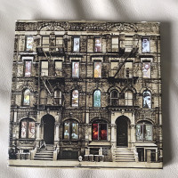 Led  Zeppelin Physical Graffiti pochette cartonnée