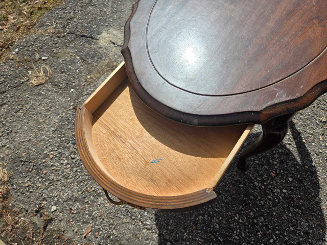 coffee table in Coffee Tables in Markham / York Region - Image 3