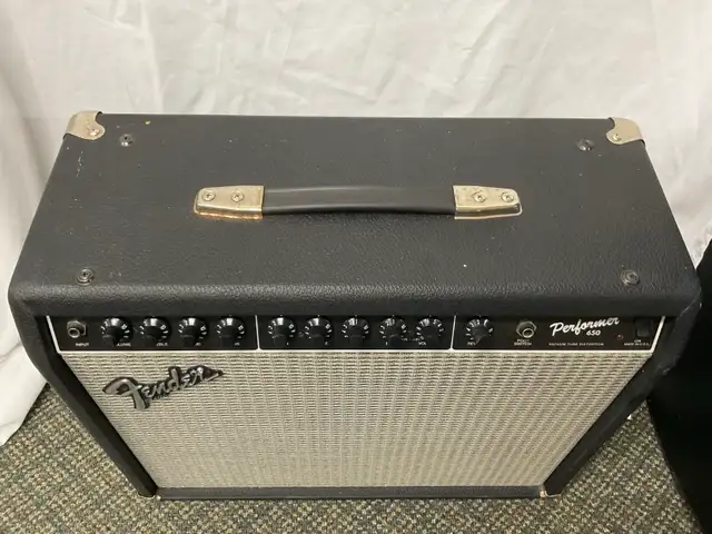 Fender Performer 650 Solid State AMP in Amps & Pedals in North Bay - Image 3