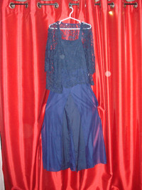 ROBE PANTALON (JUMP SUIT) NEUF, JAMAIS PORTÉ