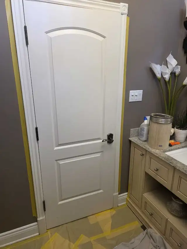 Professional Painter – Clean and Guaranteed Work64840203426435121