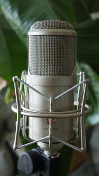 Lauten Audio Clarion FC-357 FET Condenser