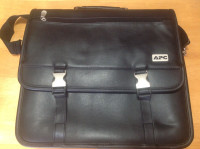 Leather laptop briefcase