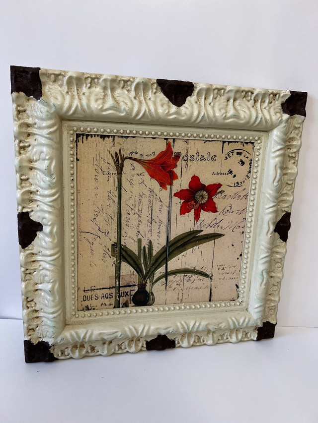 Faux Tulips &amp; Rustic Spring Artwork in Home Décor & Accents in Thunder Bay - Image 2