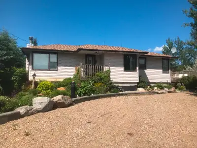 Amazing lake property at Floatingstone Lake just a short 2 hour drive from Edmonton to your personal...