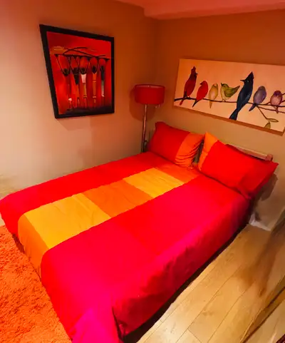 Lit double et matelas IKEA (utilisé 3 fois), View more