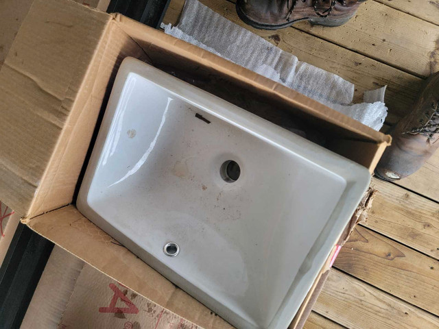 Under mount bathroom sink in Plumbing, Sinks, Toilets & Showers in Norfolk County
