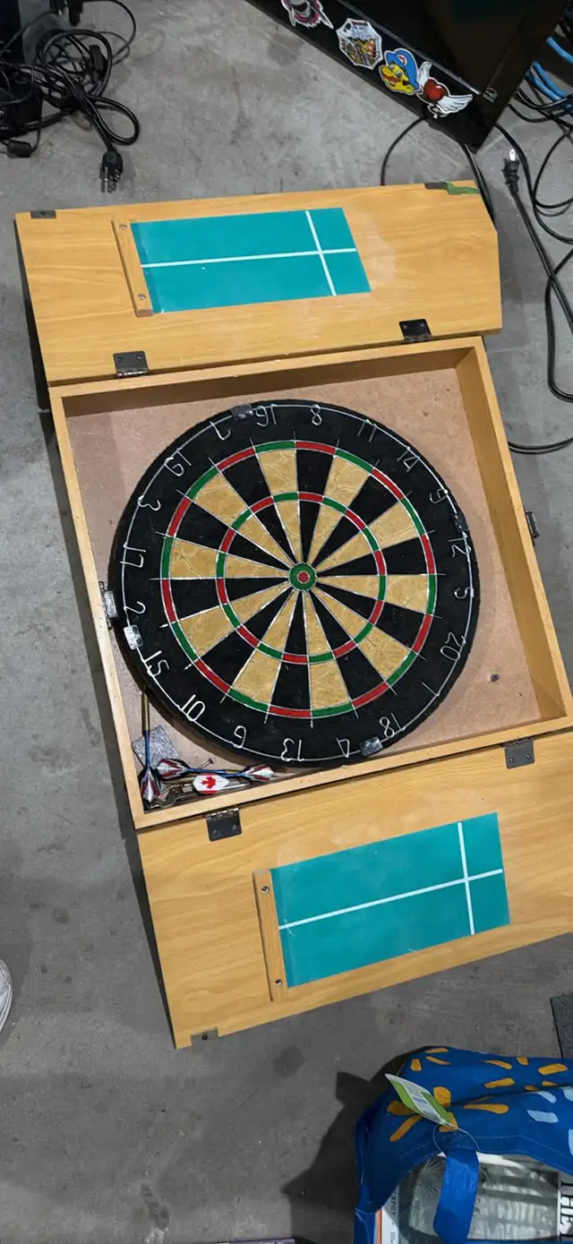 The Royal Arms Dartboard Cabinet
