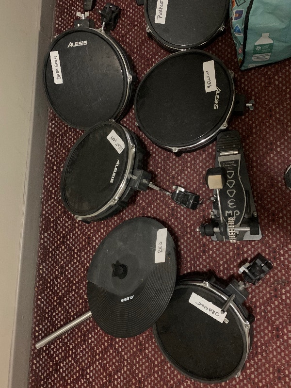 ALESIS DM10 ELECTRIC DRUM SET KIT Drums & Percussion City of