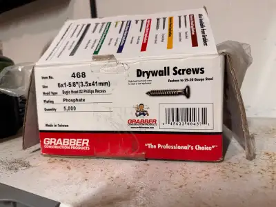 2,500 drywall screws, View more